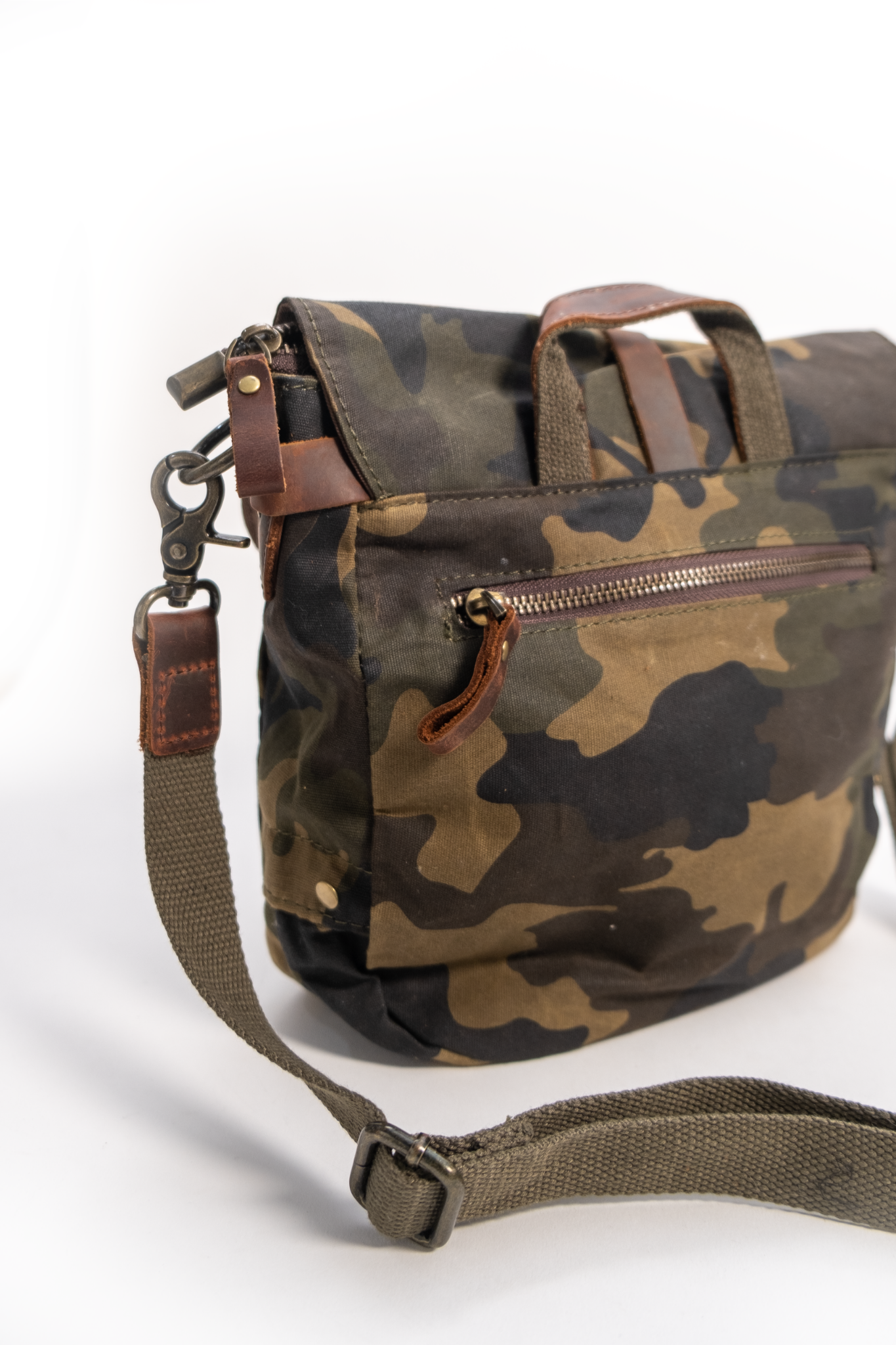 Camouflage & Leather Bag Medium
