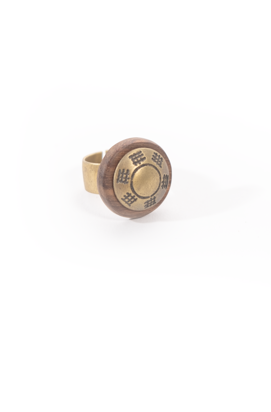 Tameka - Ekipa Design - Kiaat Holz & Messingring