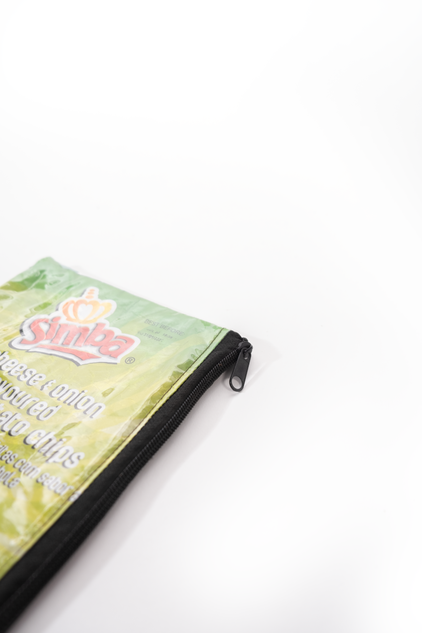 Iyaloo - Recycled Potato Chips Pencil bag
