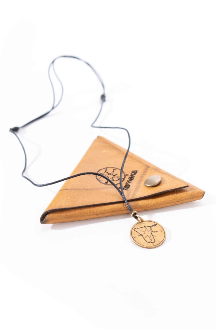 Tameka - Unisex Compass Necklace
