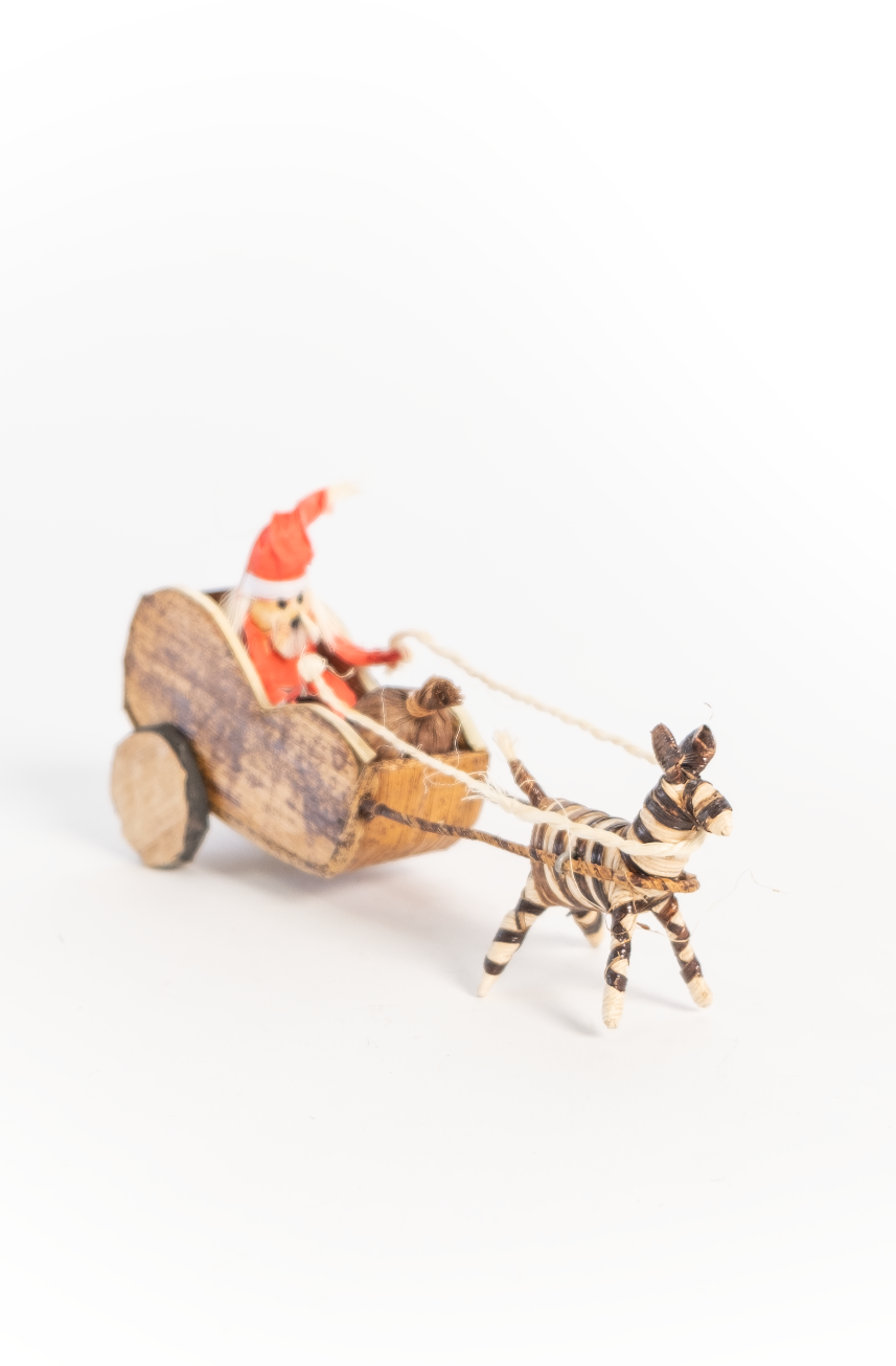 Banana leaf Chariot Santa