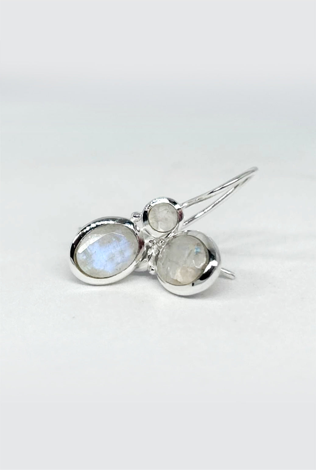 E Moonstone Earrings - Luna