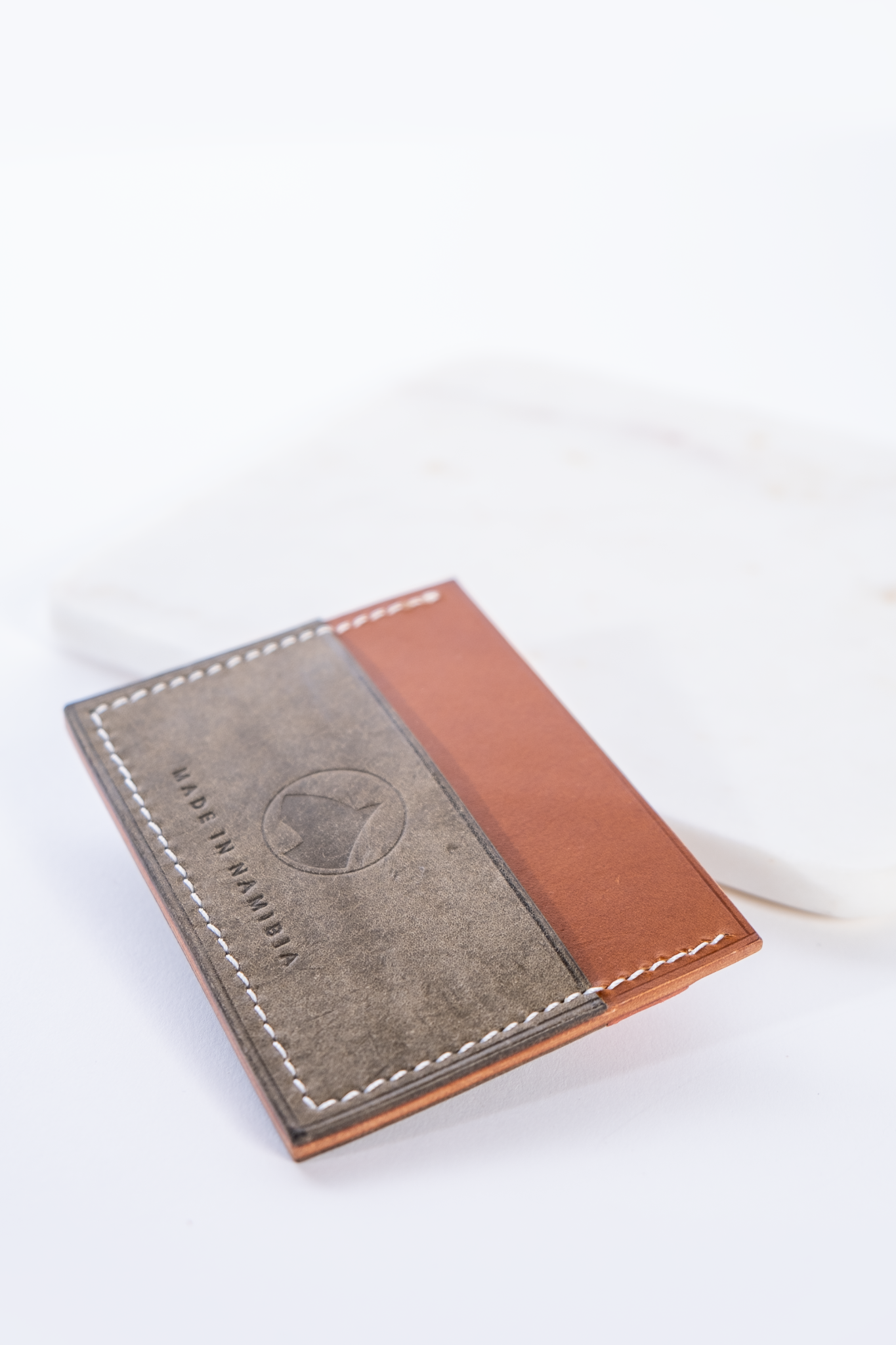 Minamalist Card Holder