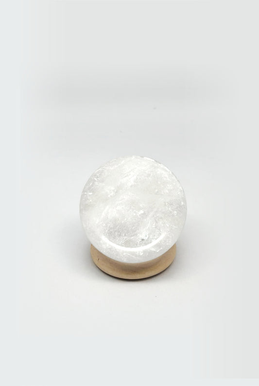 Quartz Ball - Luna