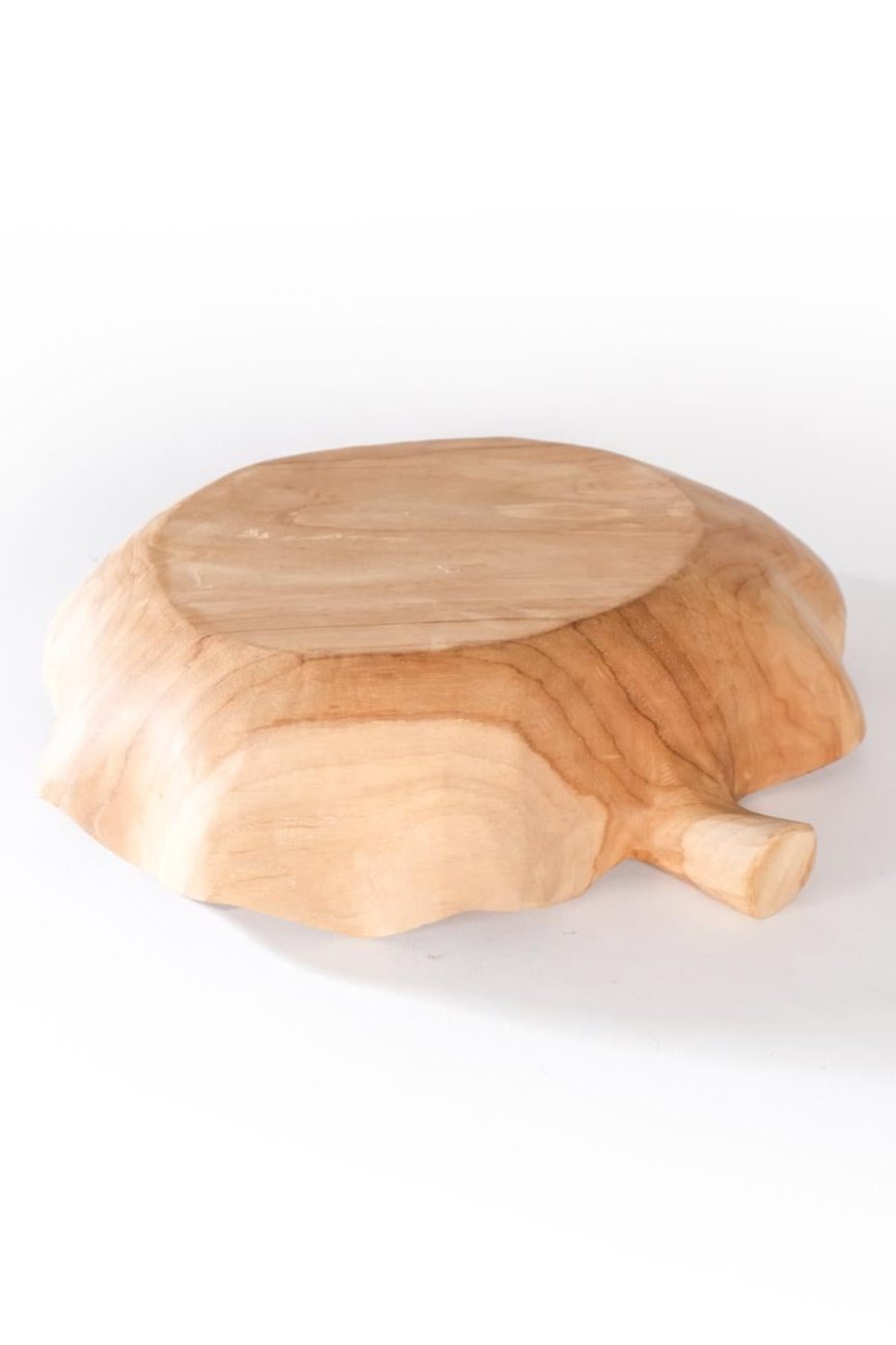 Wooden vine leaf bowl