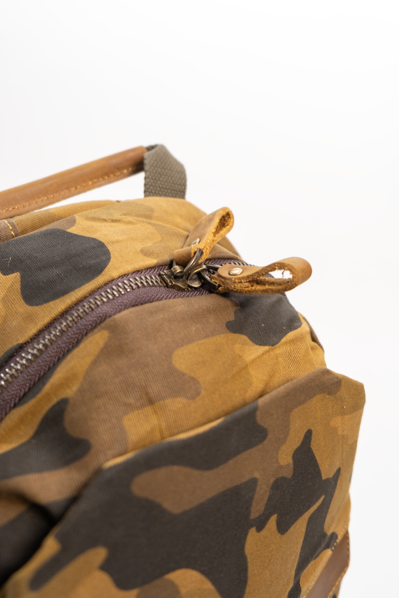 Camouflage & Leather Bag Large