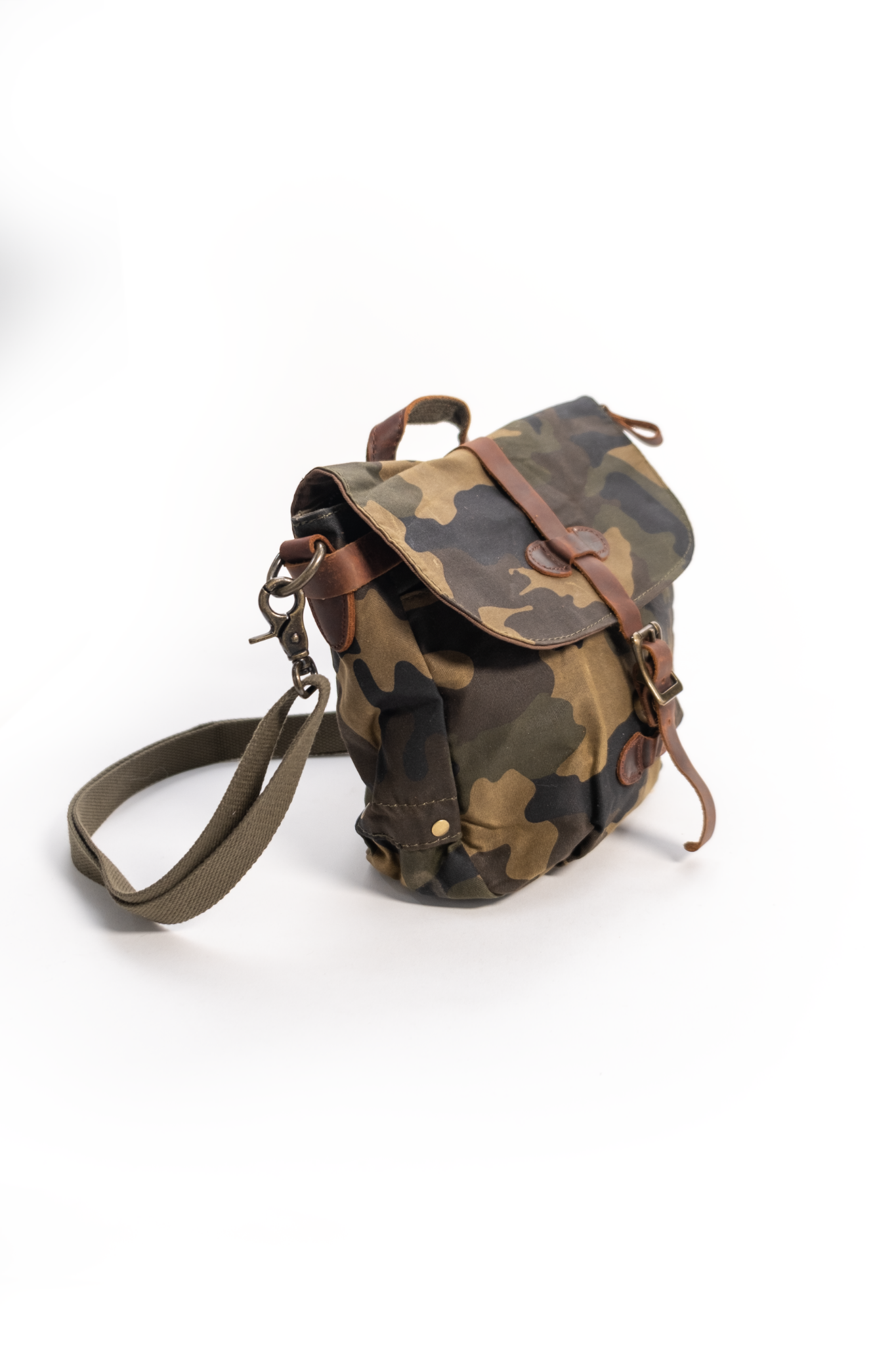 Camouflage & Leather Bag Medium