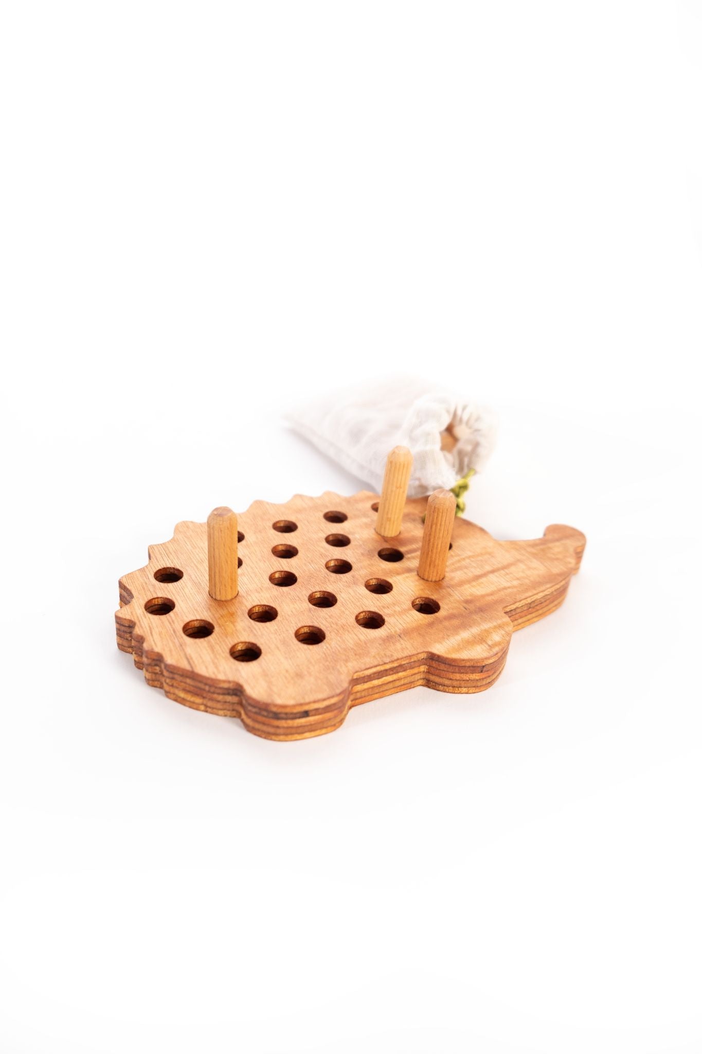 Wooden porcupine Game