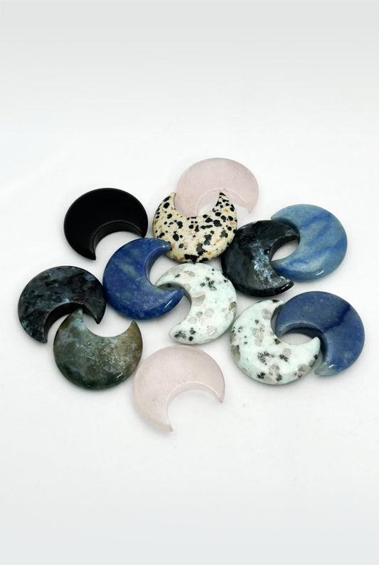 Moon Shaped Stone - Luna