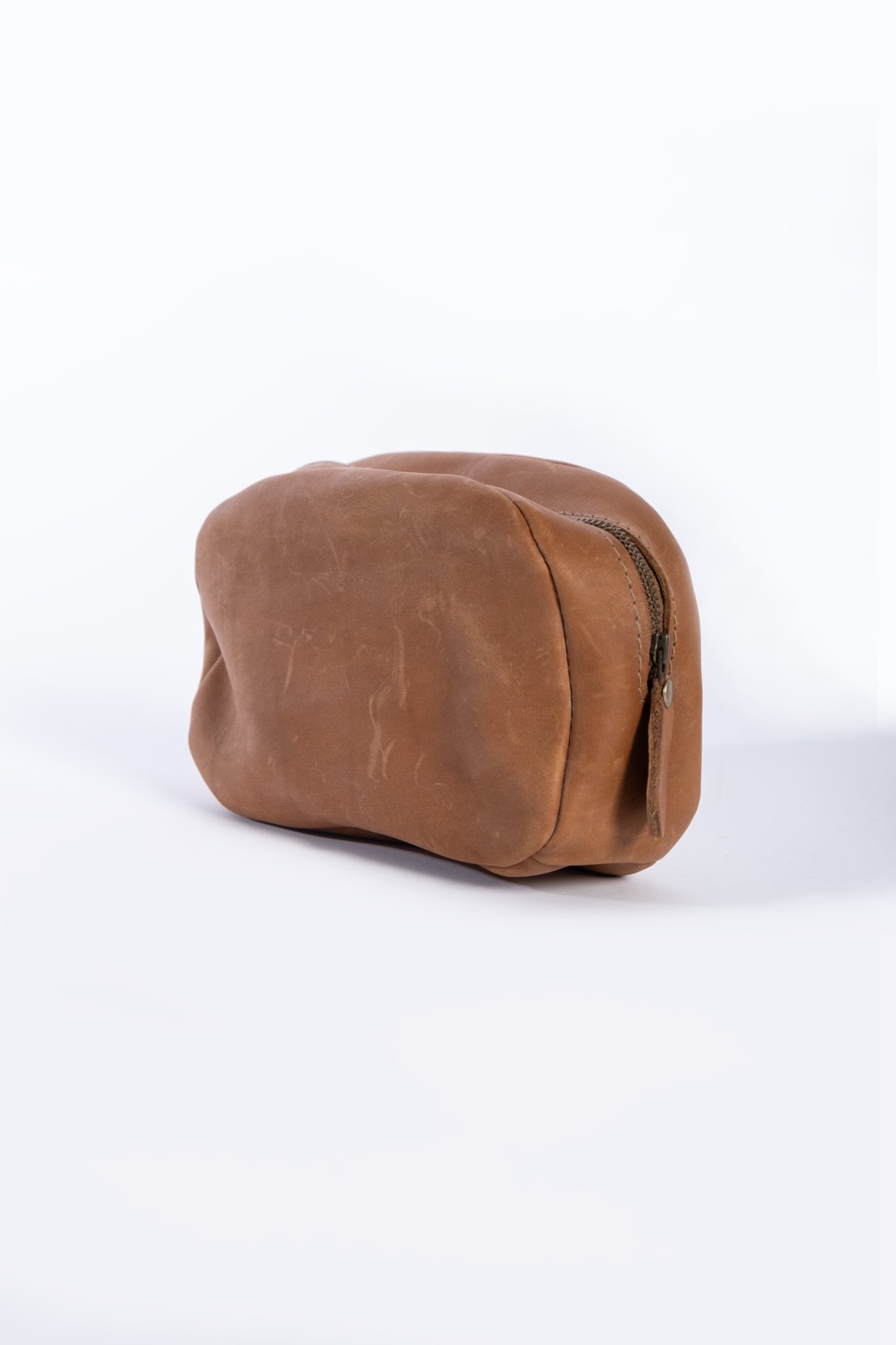 Full grain Leather Make-up Bag